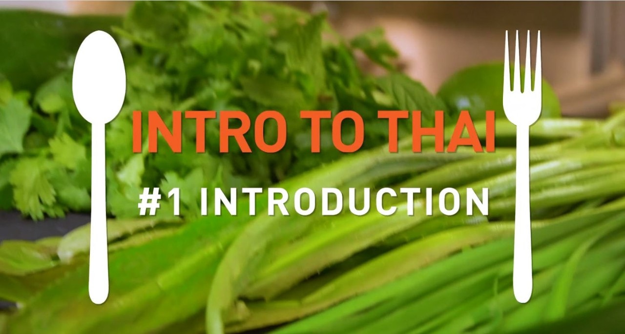 Thailändisches Essen: Einblick in die Zubereitung von authentischen thailändischen Gerichten.